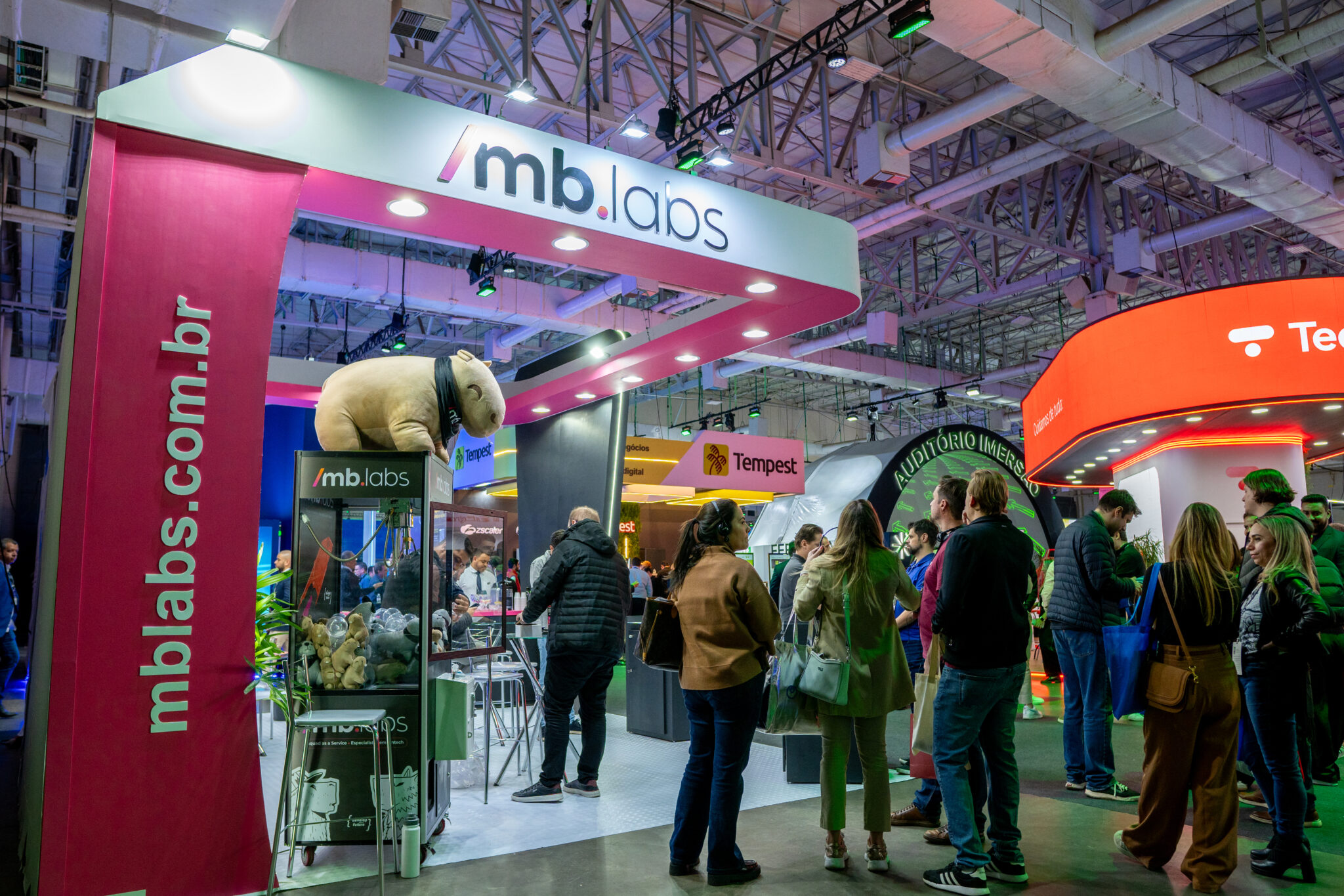 MB Labs – Especialista em tecnologia, produto e banking