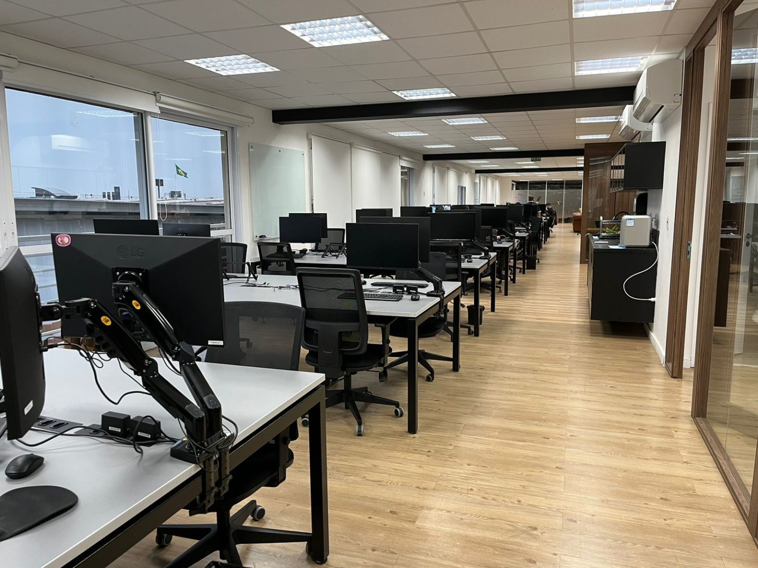 MB Labs – Especialista em tecnologia, produto e banking